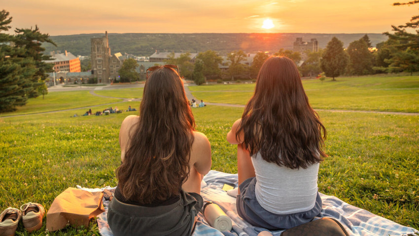Cornell Unplugged encourages mindful tech use, social connection